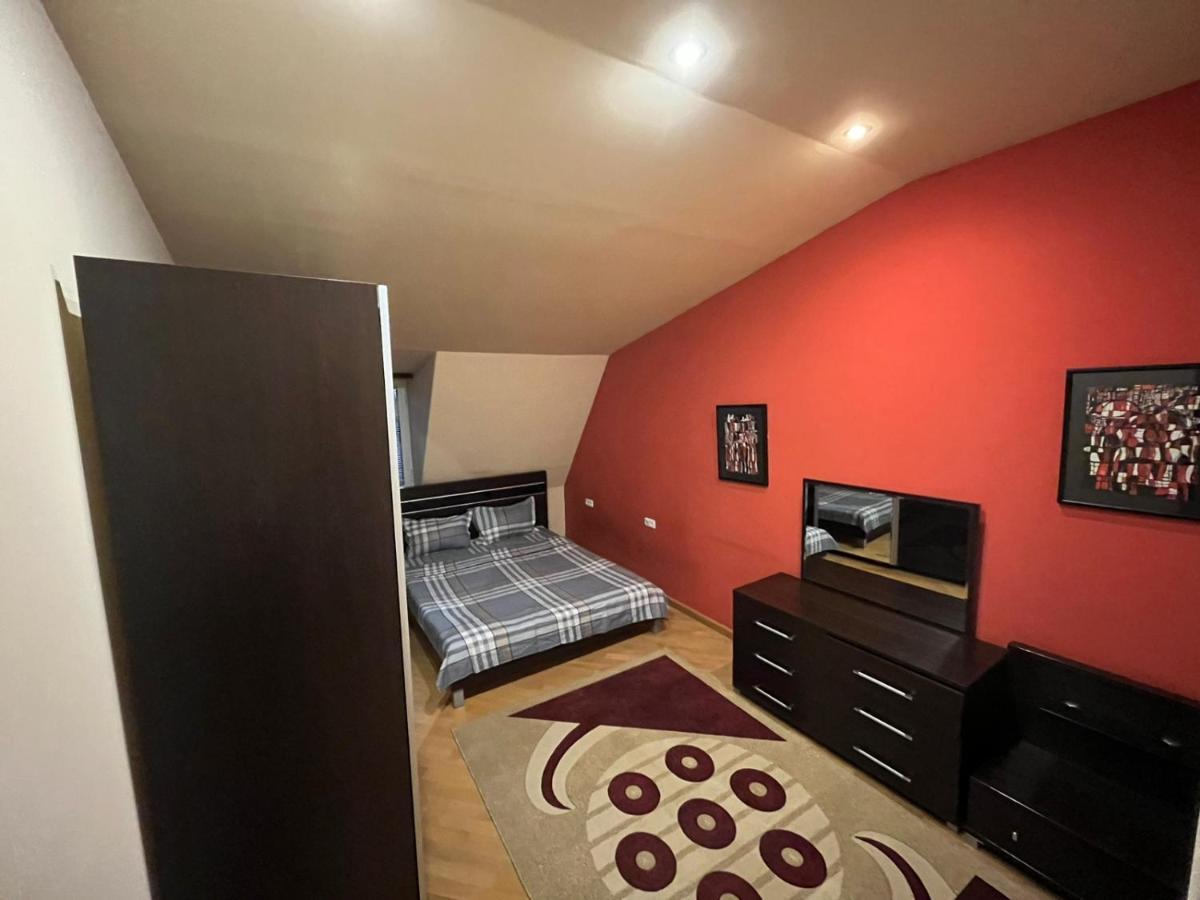 Amigo Guest House Ереван Екстериор снимка