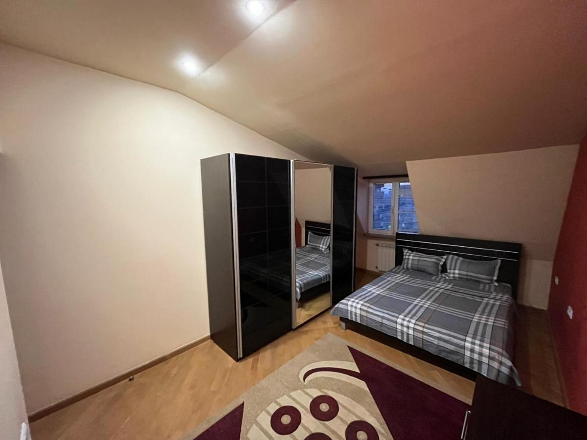 Amigo Guest House Ереван Екстериор снимка