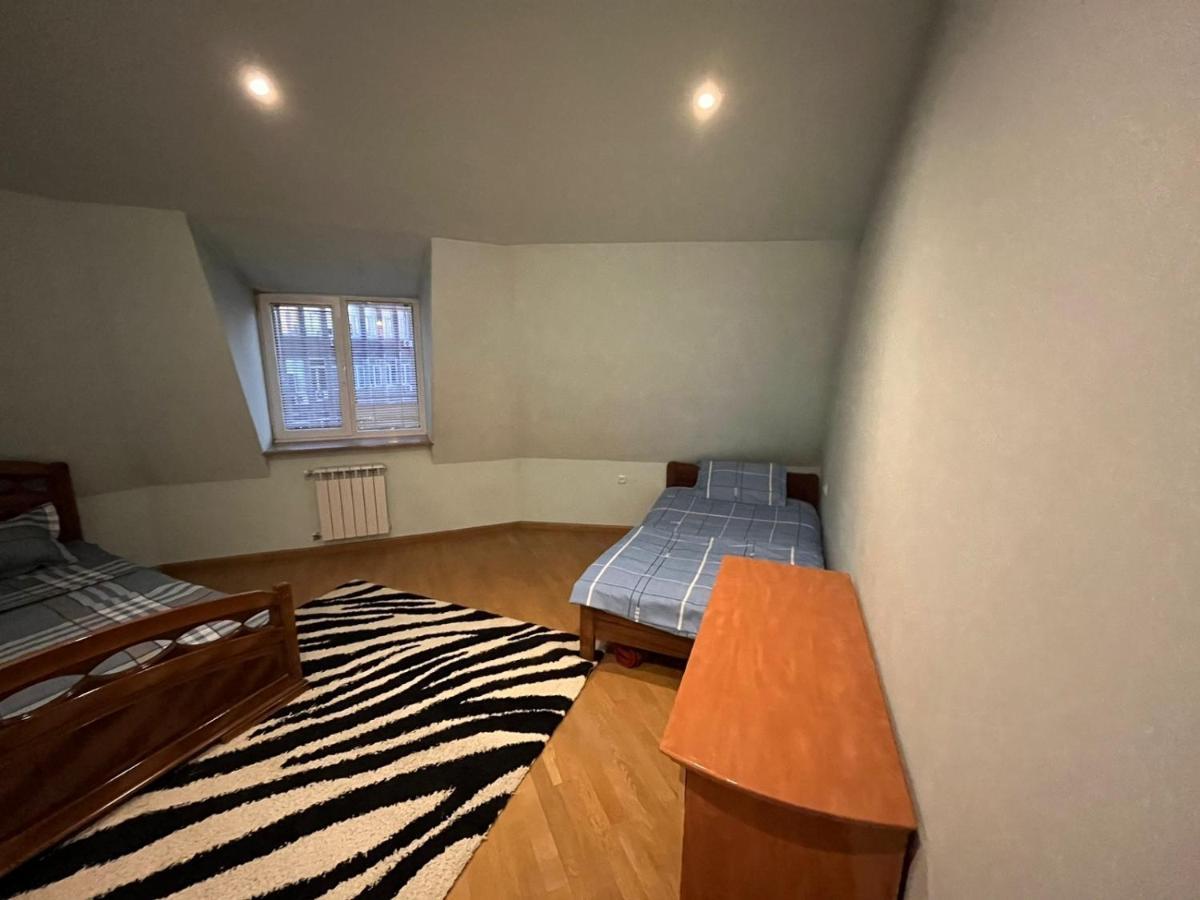 Amigo Guest House Ереван Екстериор снимка
