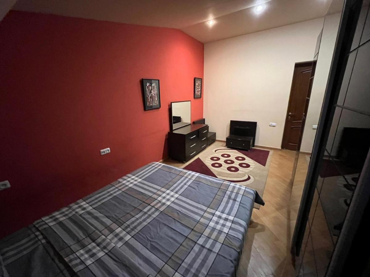 Amigo Guest House Ереван Екстериор снимка